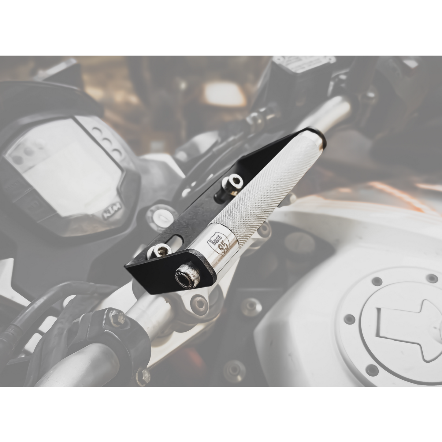 ROUTE95 HANDLEBAR EXTENSION GPS MOUNT - UNIVERSAL