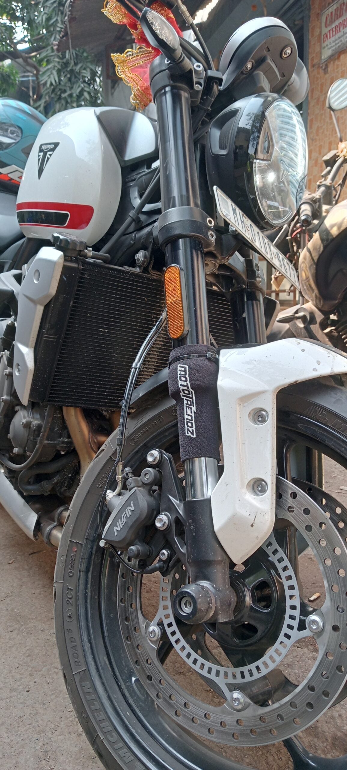 MOTOTRENDZ UNIVERSAL FORK SEAL COVERS