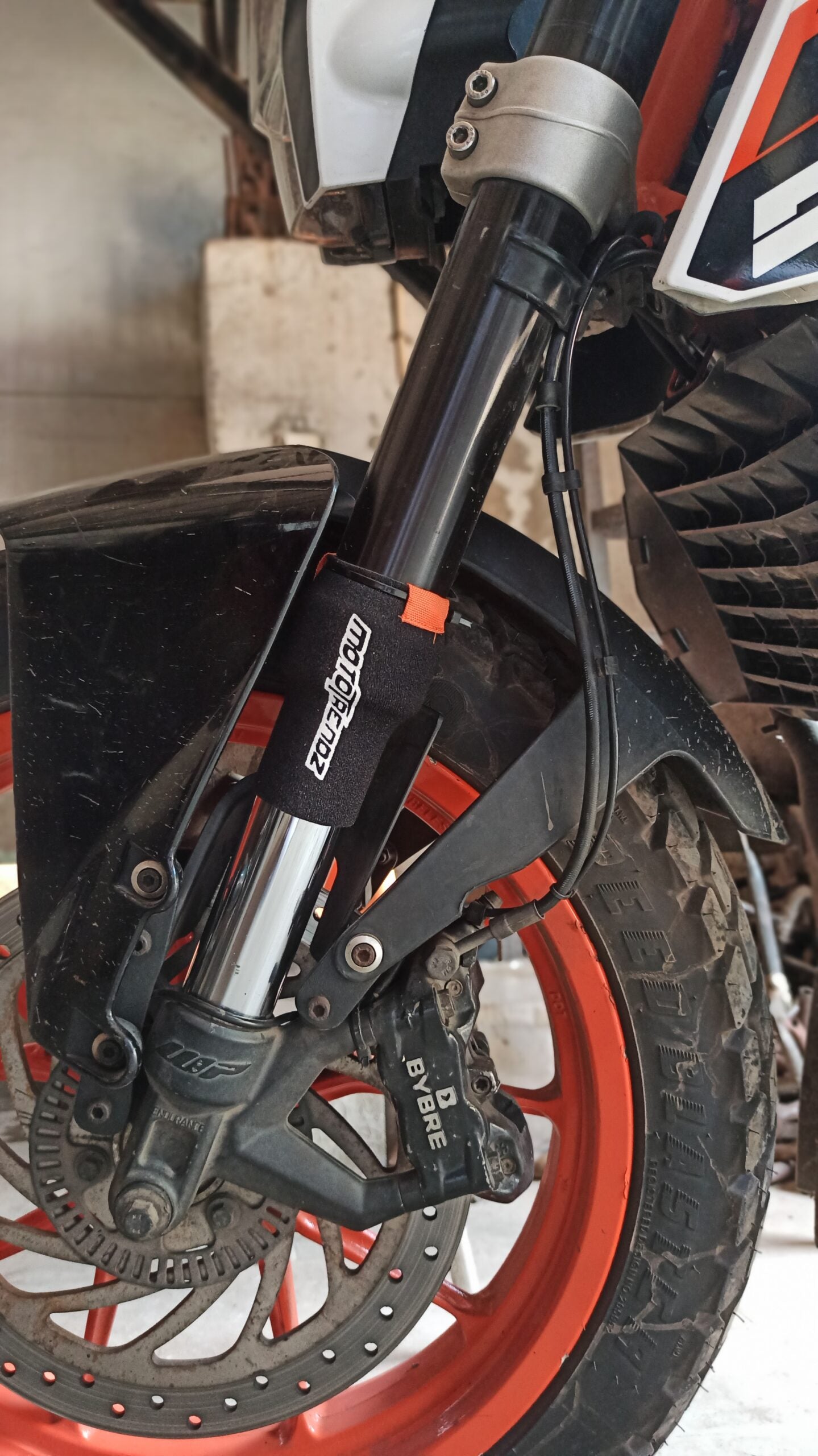 MOTOTRENDZ UNIVERSAL FORK SEAL COVERS
