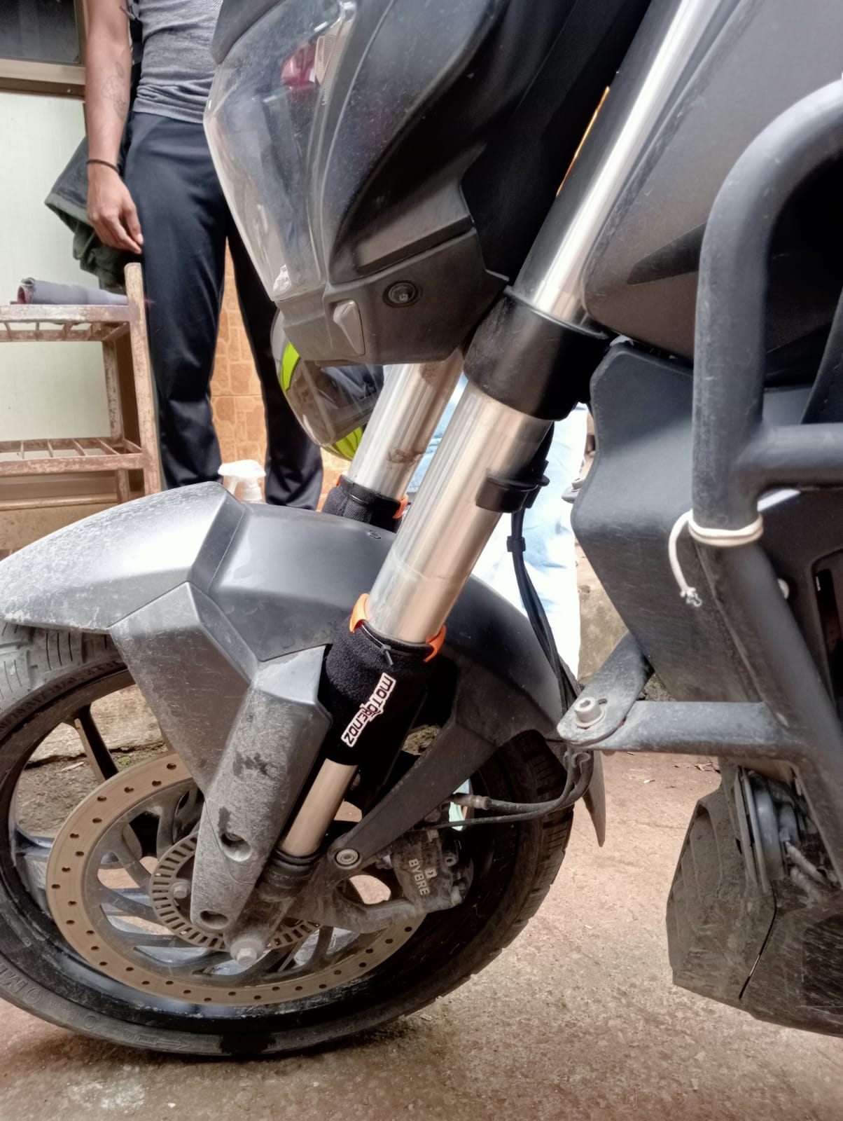 MOTOTRENDZ UNIVERSAL FORK SEAL COVERS